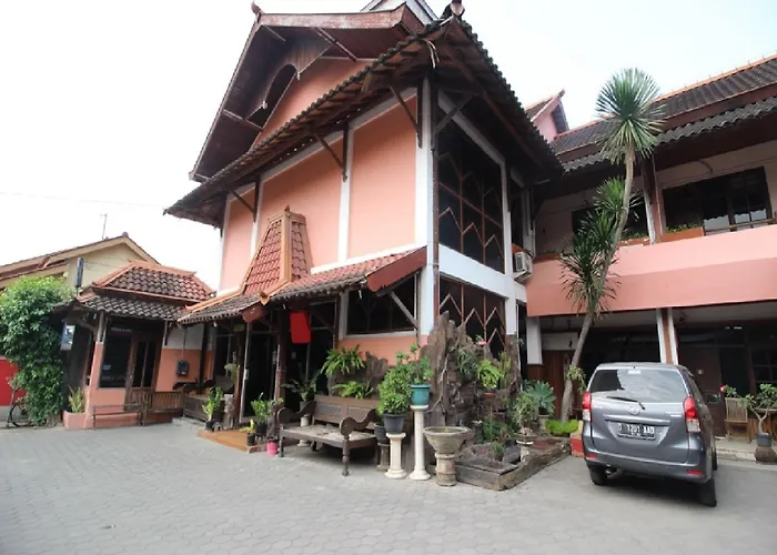 Reddoorz @ Mantrijeron 2 Hotel